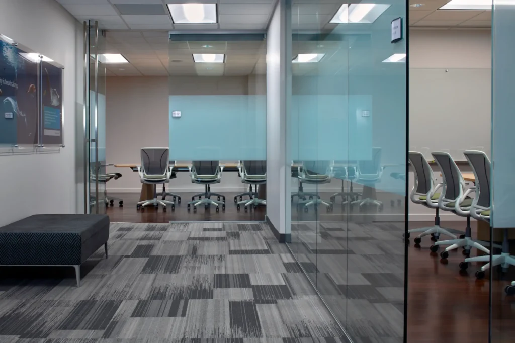 Hannan portfolio Siemens 100 office.