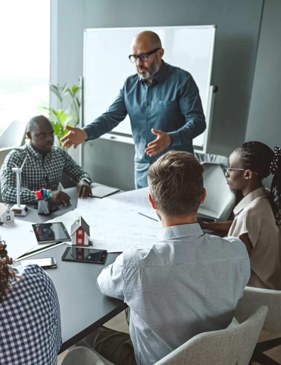 Hannan Construction professionals.